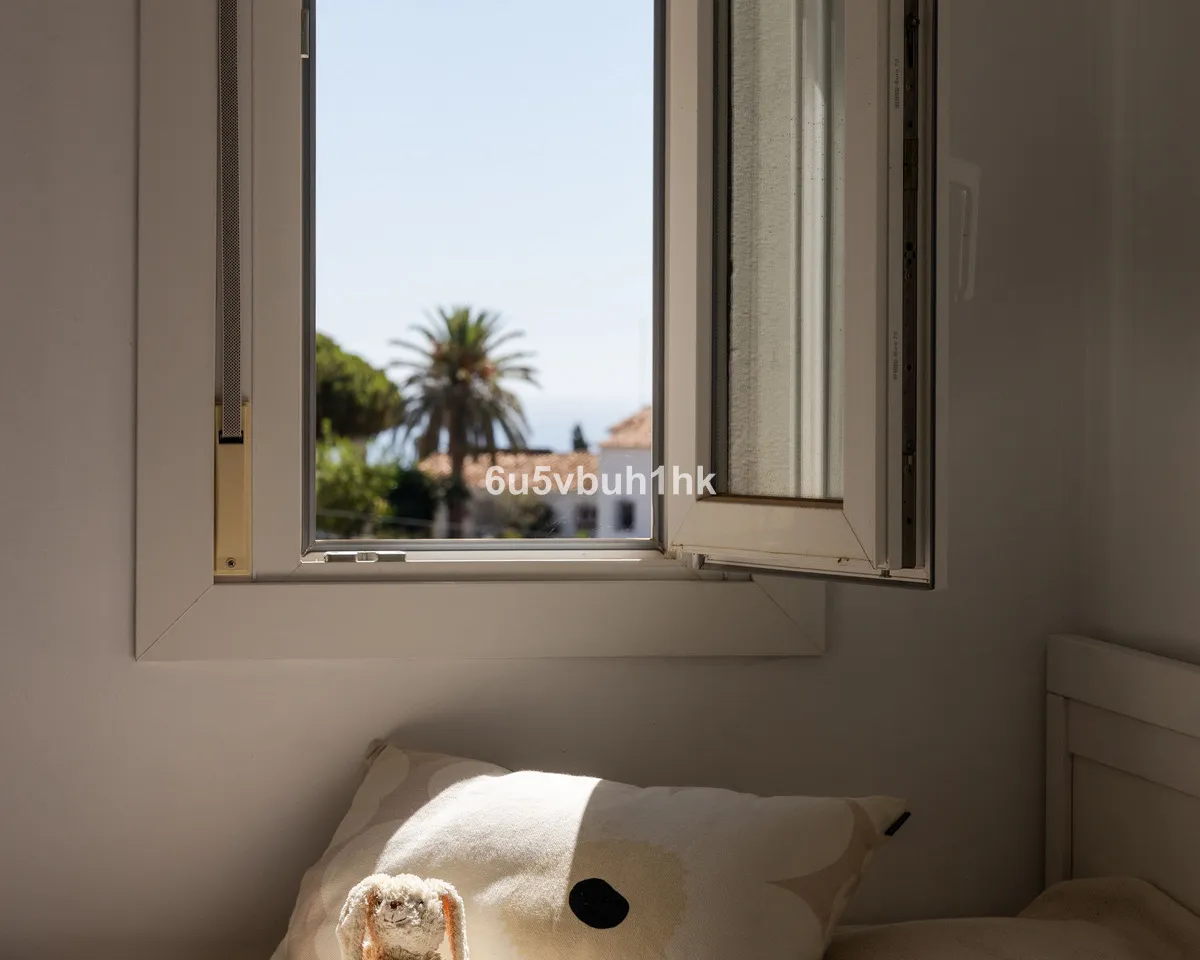 75b1e09c-75f3-4a18-9d83-a3388fd70e3c