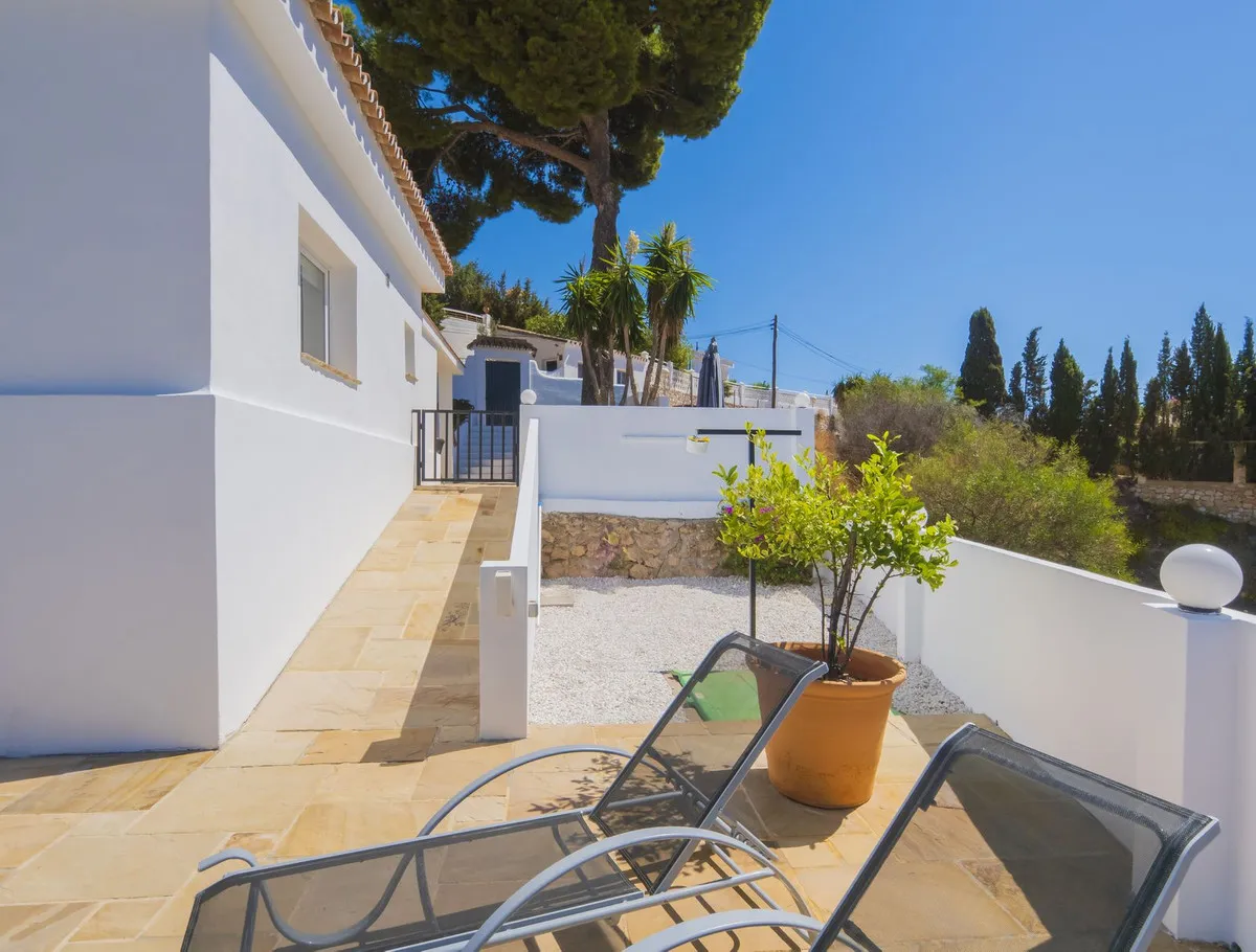 3ab08b2c-8ce9-41c7-b663-a427ae3c8c69