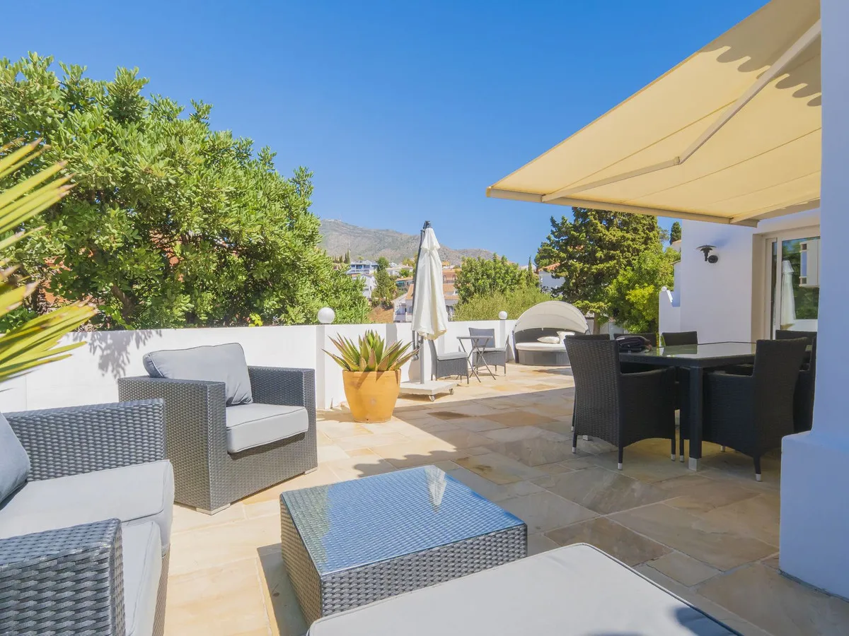 731057a2-2e4a-4114-8d8b-84a0fb8083d9