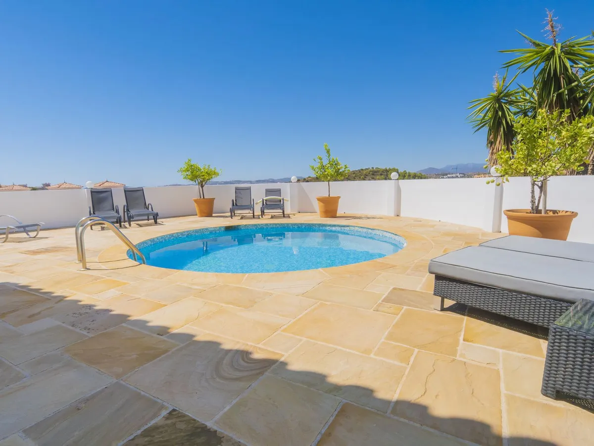 954717ea-5e10-4328-88e3-1ebc730cc93b