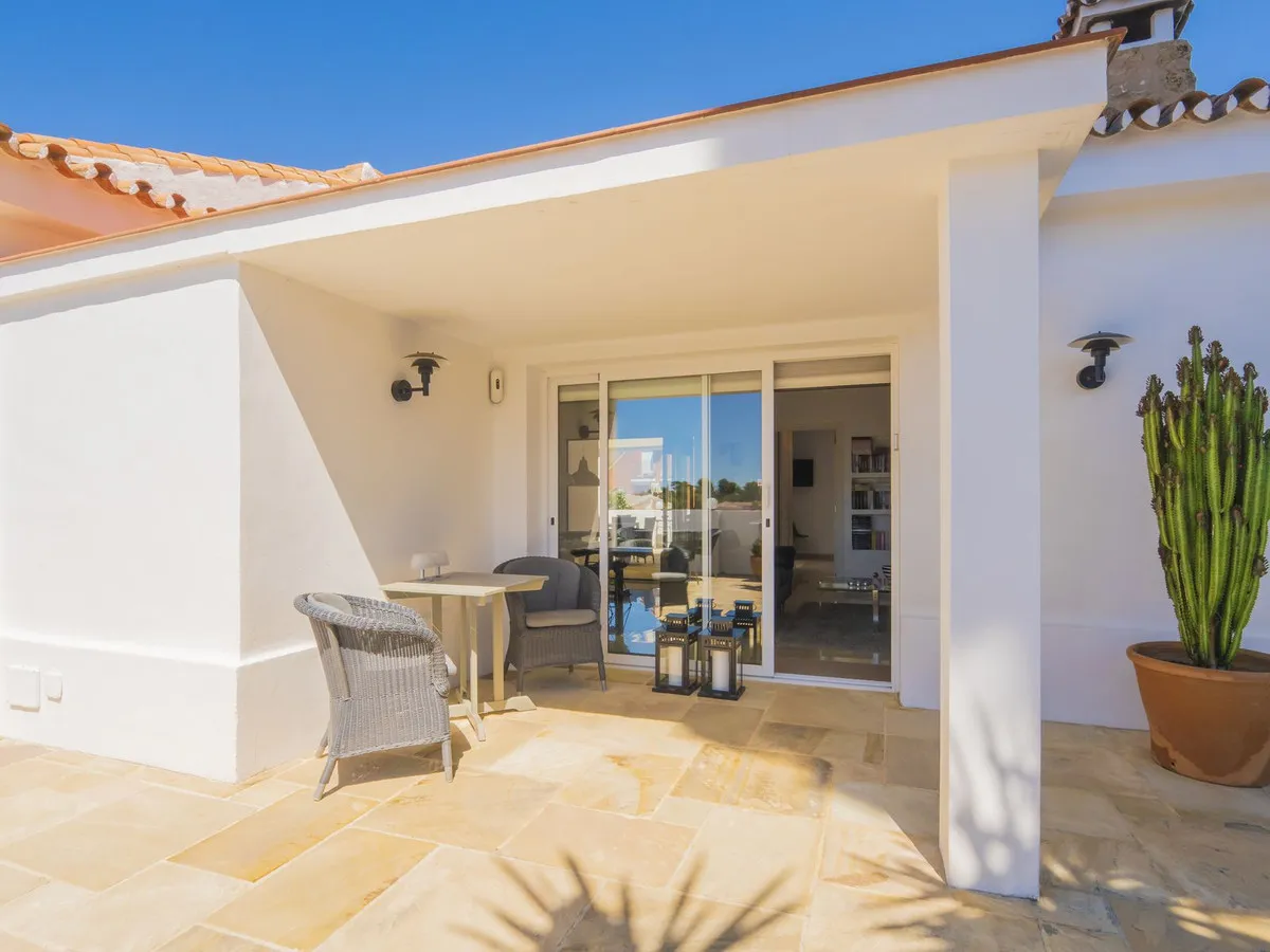 99f97c65-ad24-4438-aa4b-aff3ff27b466