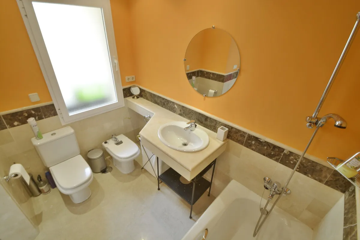 eca5a936-9422-4015-a786-b3d70b413202