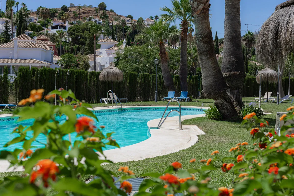 0d6e6a48-1b75-49ee-afee-997a9f20f9f6