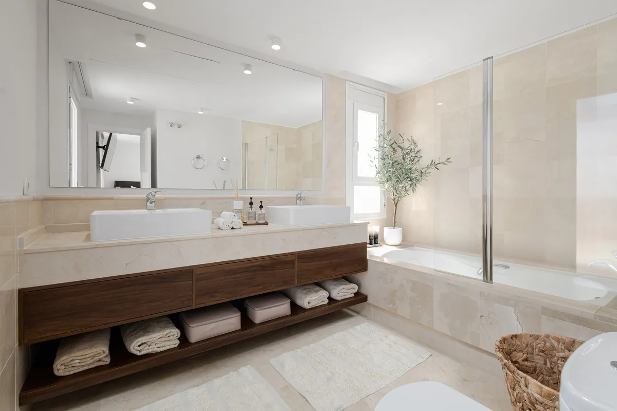 825a3bec-ce87-4ab1-a8f0-0ff05ac9d03f