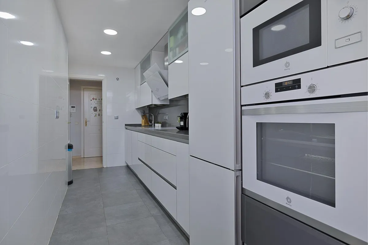 6d6b5a67-6589-49e8-893d-381156fd62d4