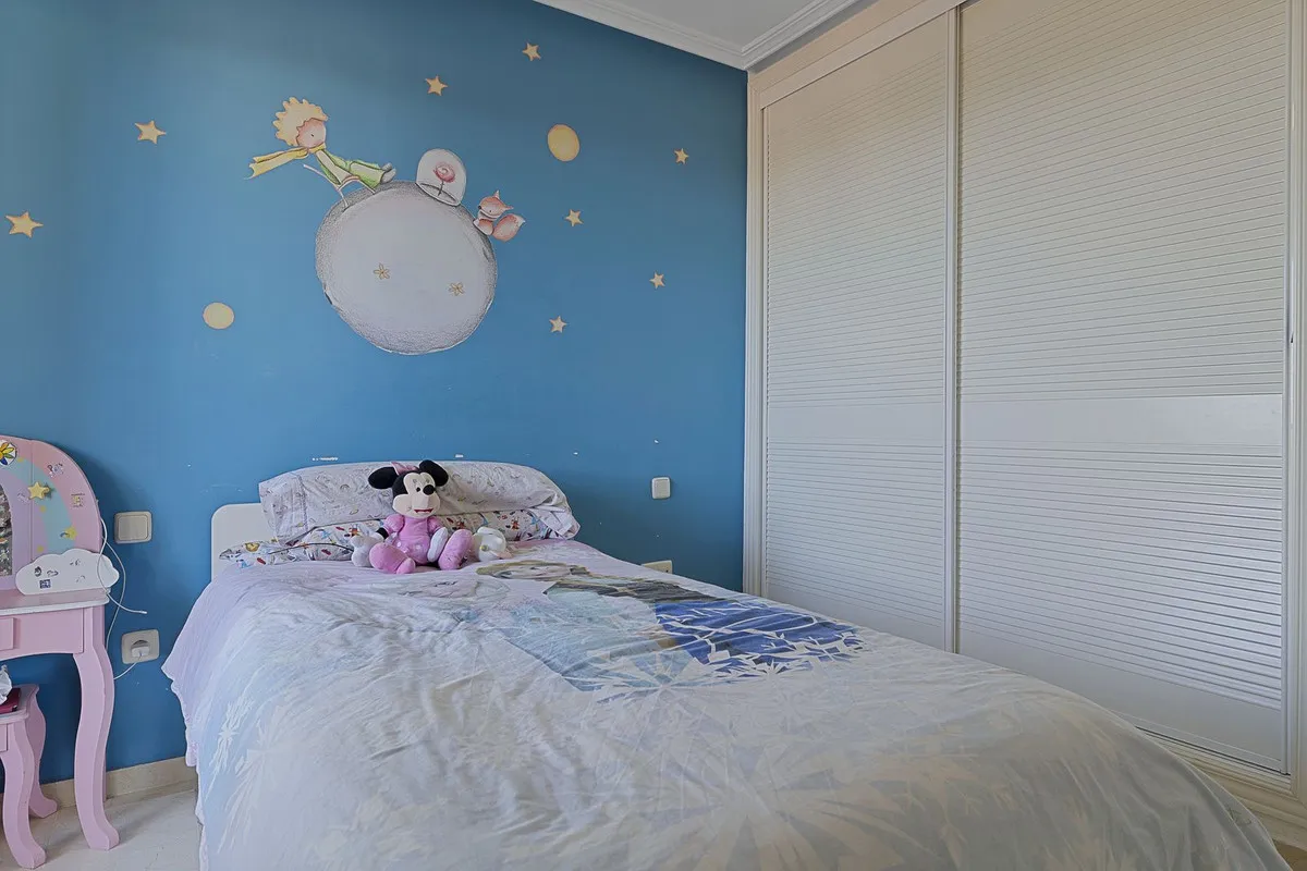 7e52df3b-4aab-4cce-aa9f-cc0f9a42a395