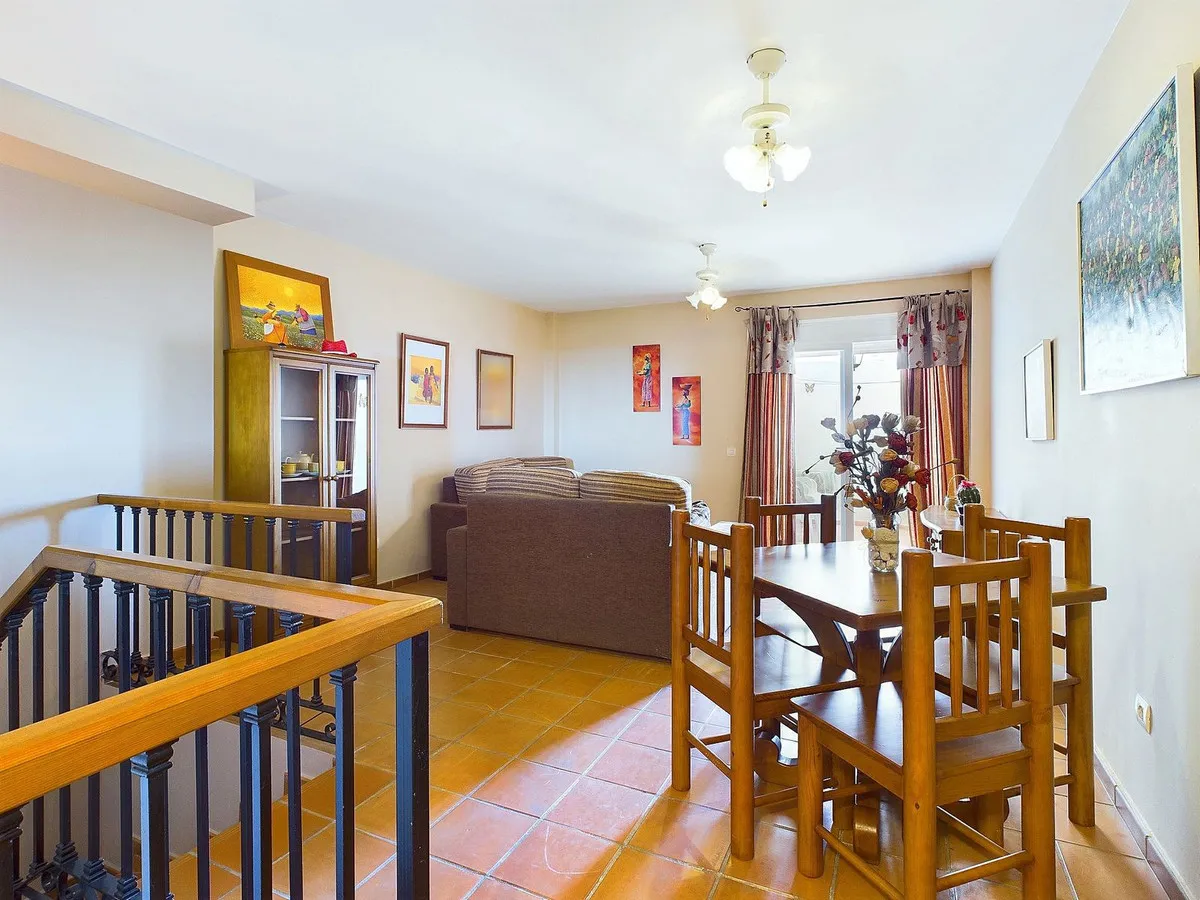 32dd876c-3cd2-46a2-a948-cbd605dd17ff