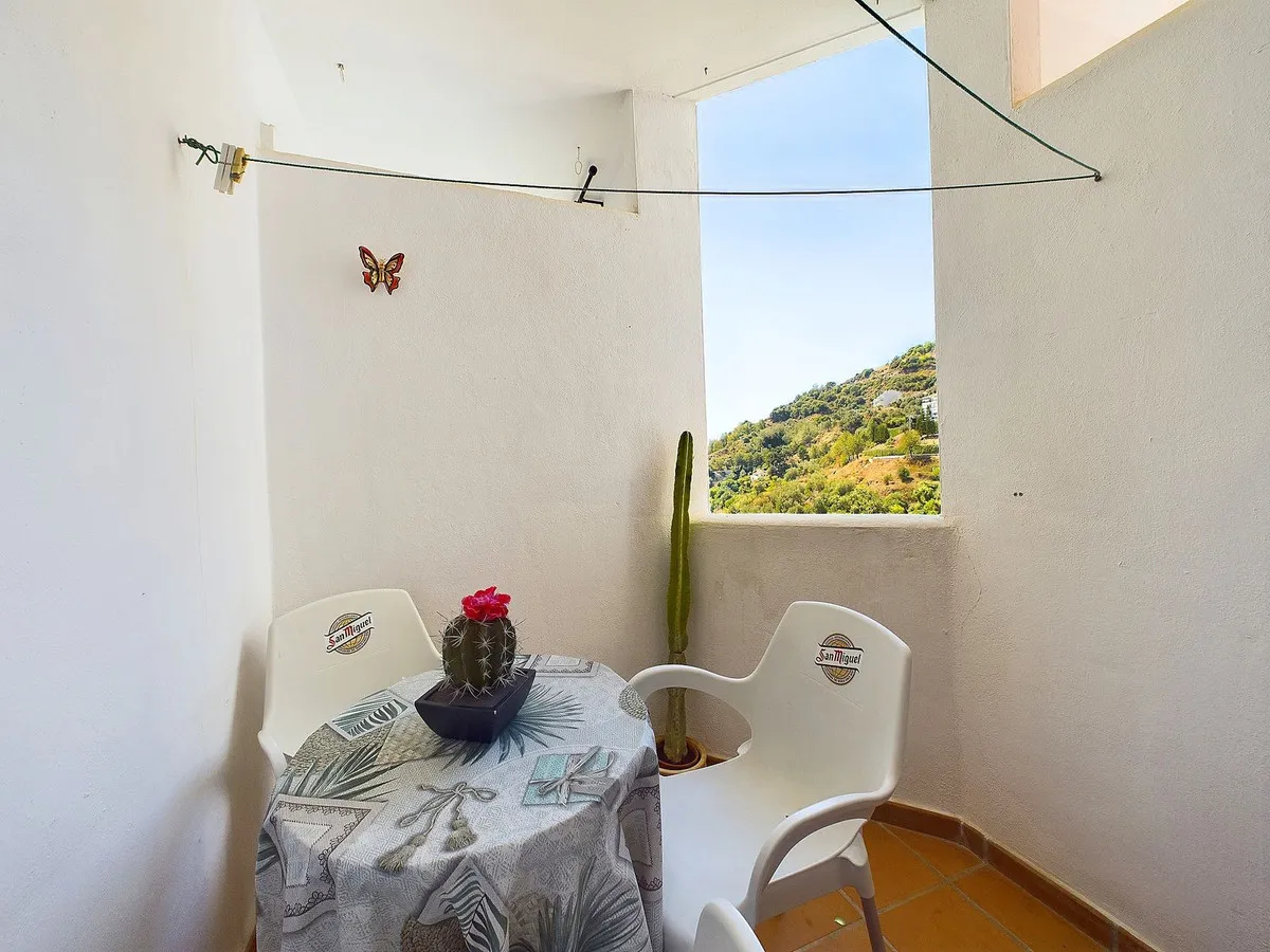 cc8852d5-f62e-42d1-a8c5-b17988b77bad