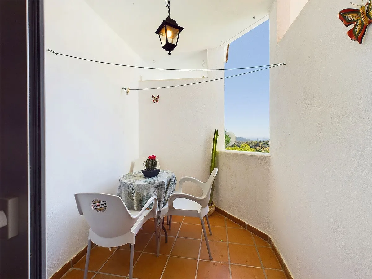 f41dede2-3df5-4295-9106-25545af3ee6e