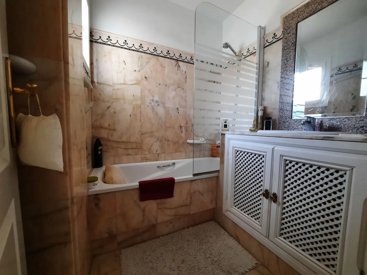 c1f89e24-d6bd-4746-b51e-394974b74018