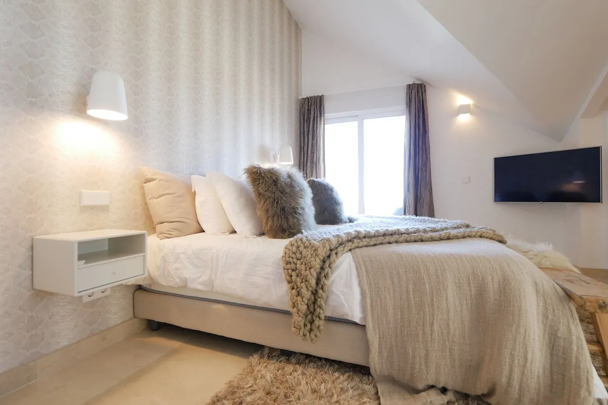 1dd78cab-7866-4379-9605-00ddde1e1bf5