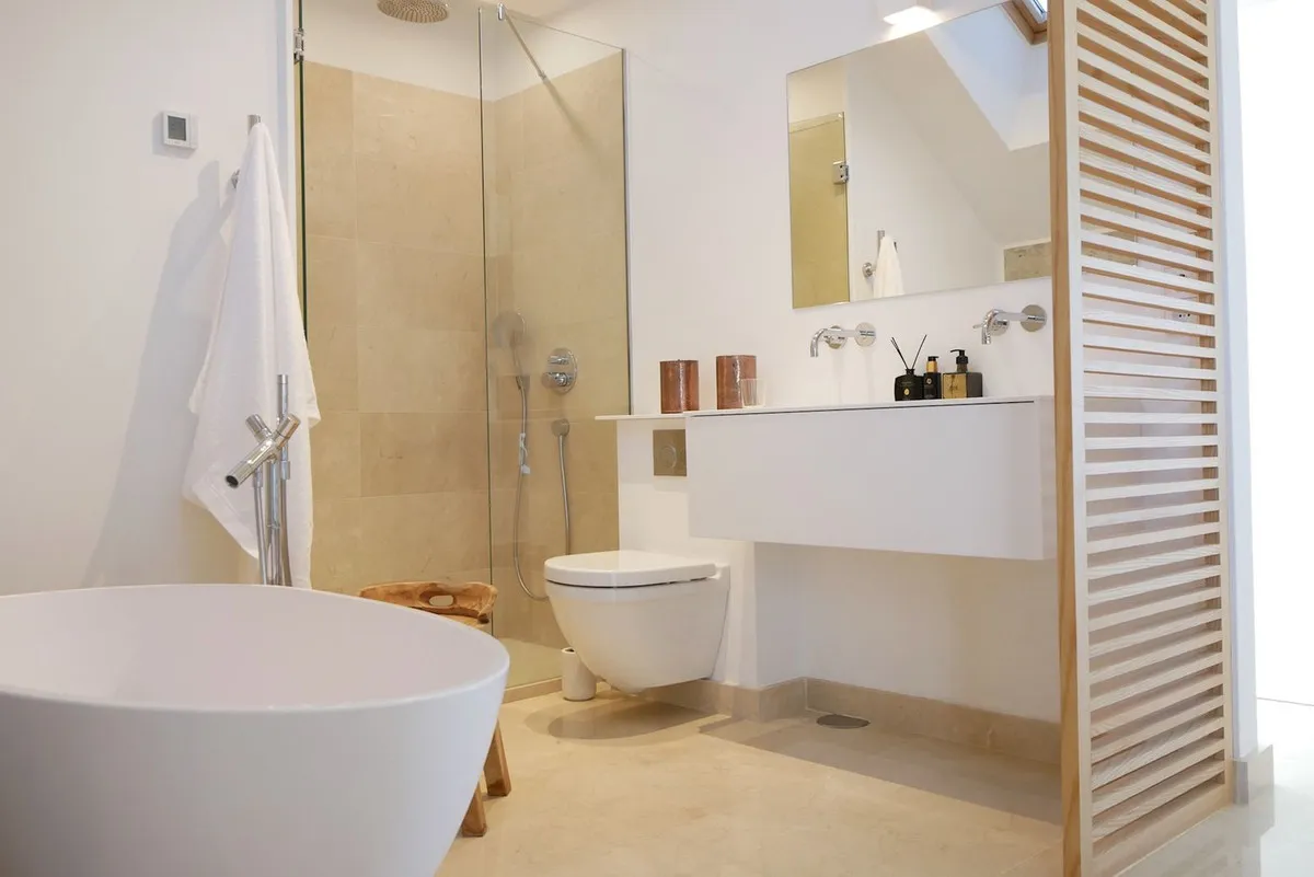 8d265331-7671-4111-9385-5681eb867f3b