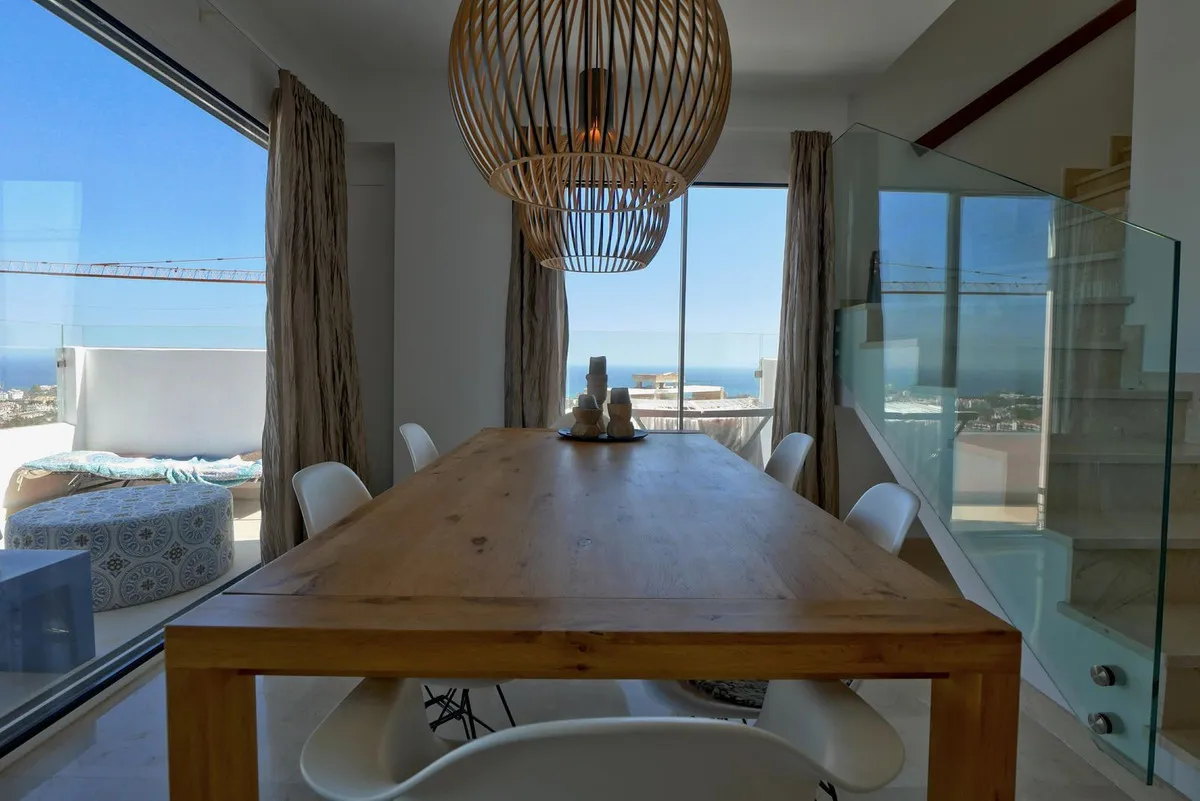 8fe0982f-2a98-4453-a4f9-1d7804187e8b