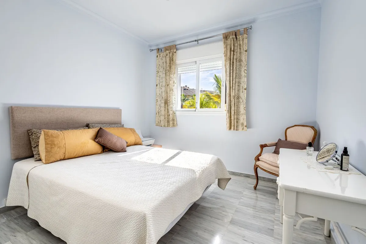 da44f72a-8c94-4a7c-8053-68765f174365