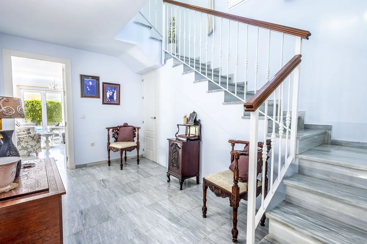 e41b9901-93ee-4985-9a99-26f4fc9203de