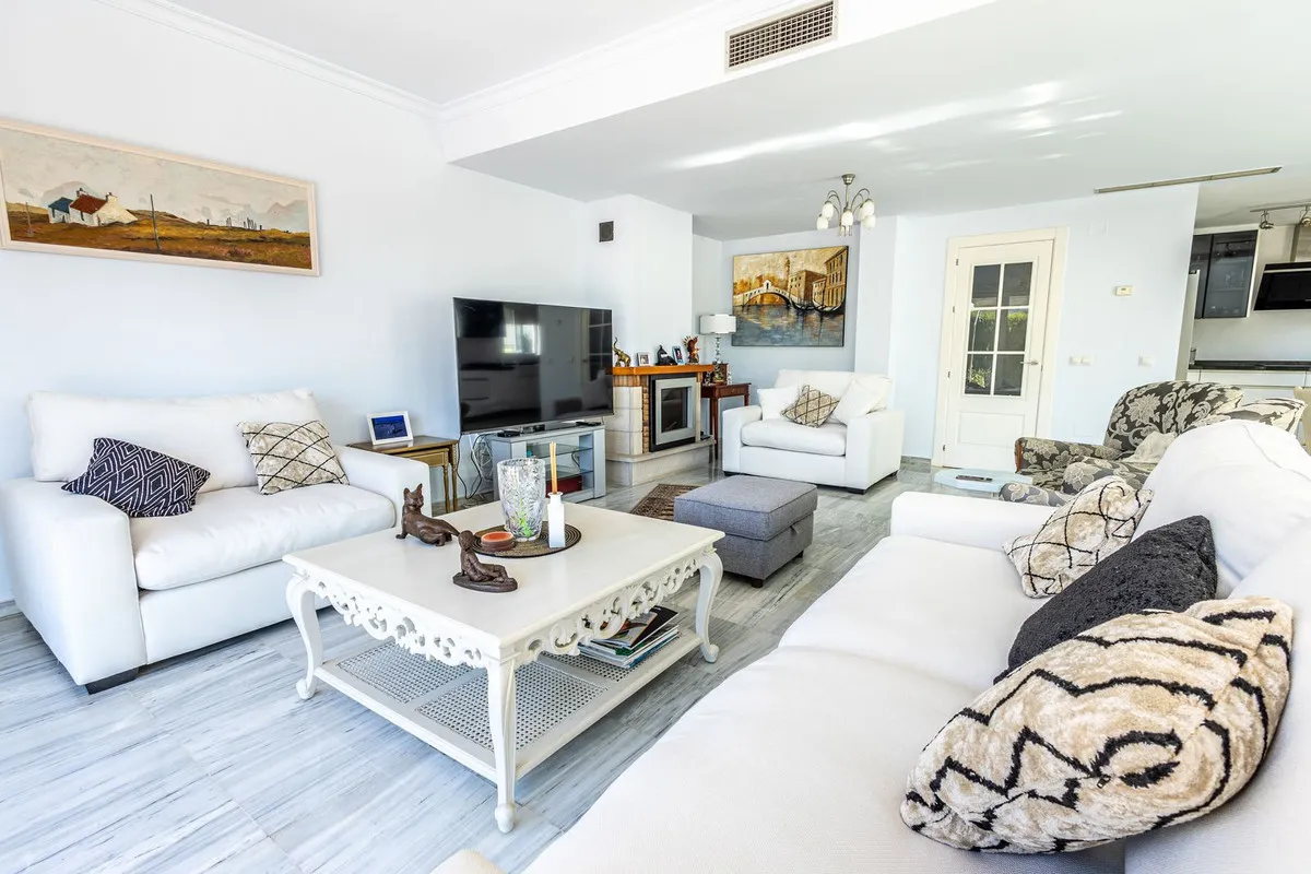 fdae657f-6ce7-4181-b818-32b3daa06e9f