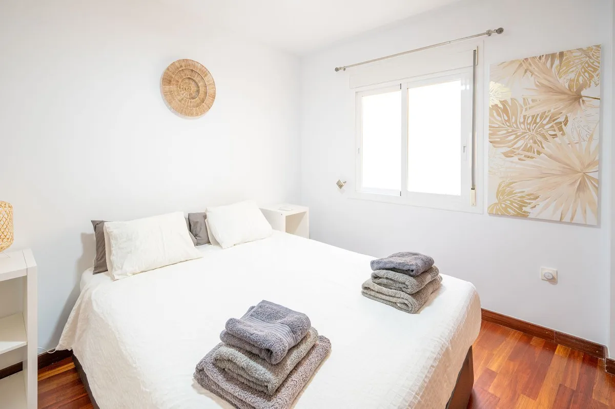 7a6d48a0-515e-4cef-832f-c676592482e8