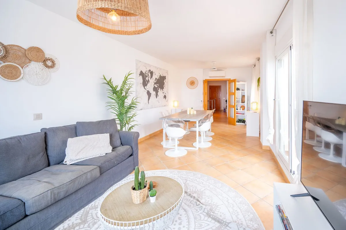 cc243f70-b62c-4067-bb9e-c0e82bee9da0