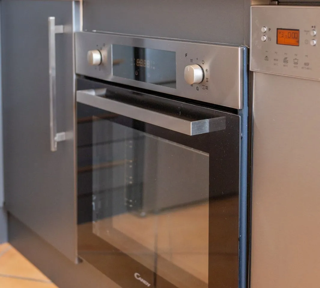 d2b0696d-9bd7-4e62-940a-3194285046fa