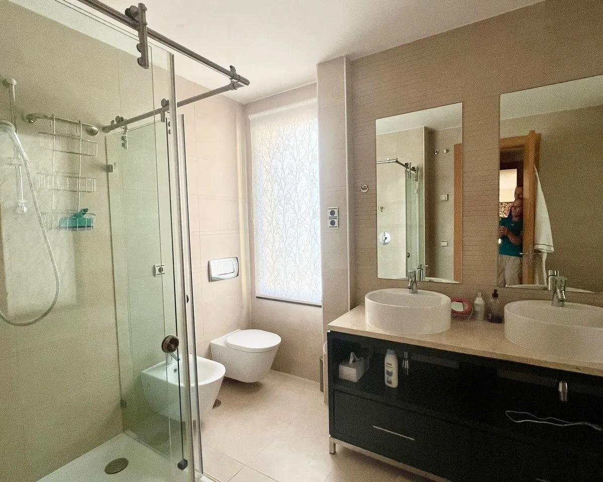 14590107-b8b6-4057-b177-60d38b56abf2