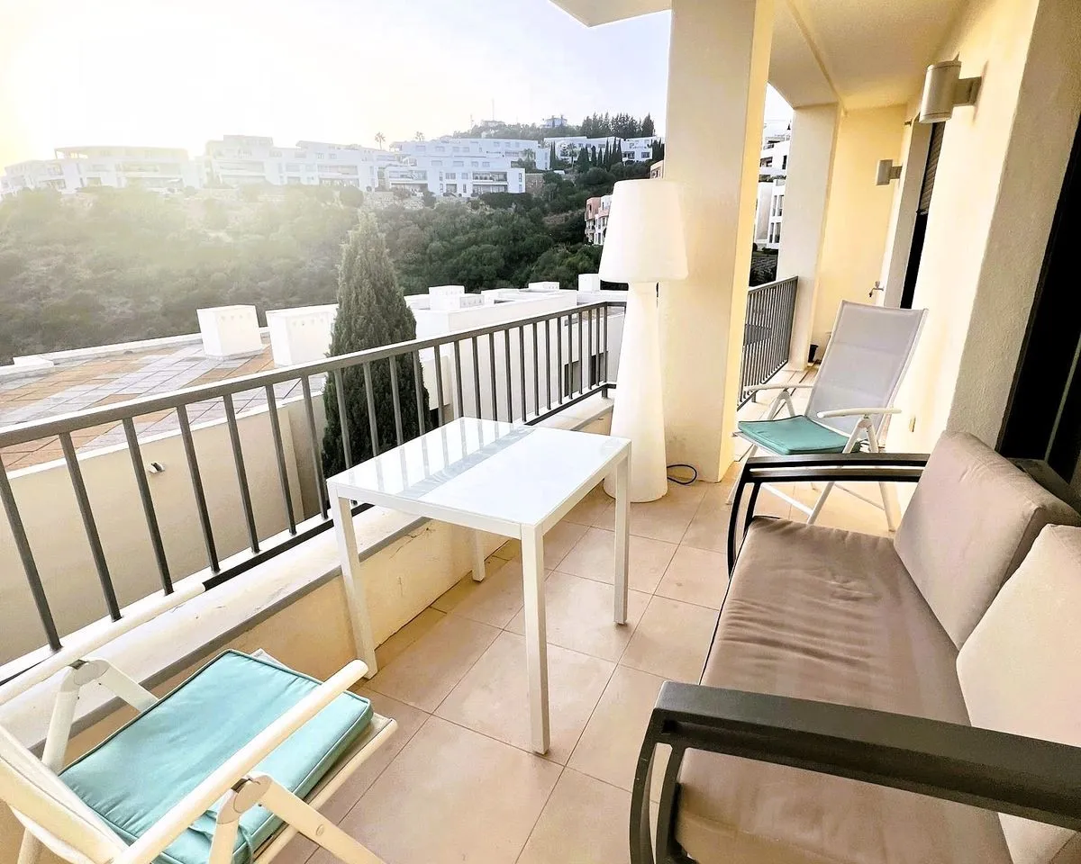 a4a281f1-8e69-4e94-a028-a9020a0de2d9