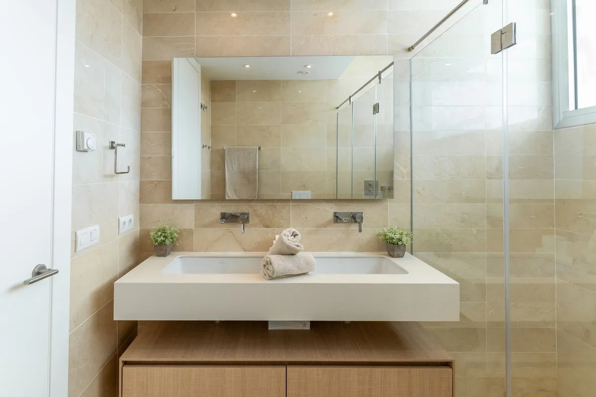 d9b75d0b-c57c-4588-8416-52ad18693061