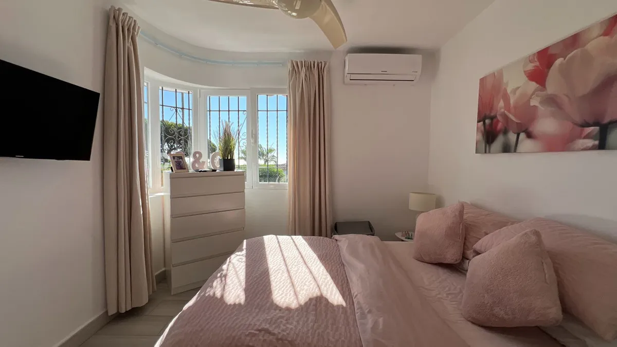 5b7cec20-240e-4da2-ab77-ab69dbe71a8e