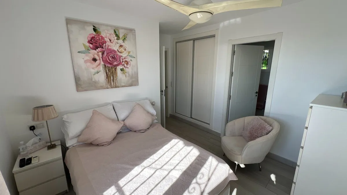 6805c7d9-b8b1-44d6-91c7-048ca9b72226