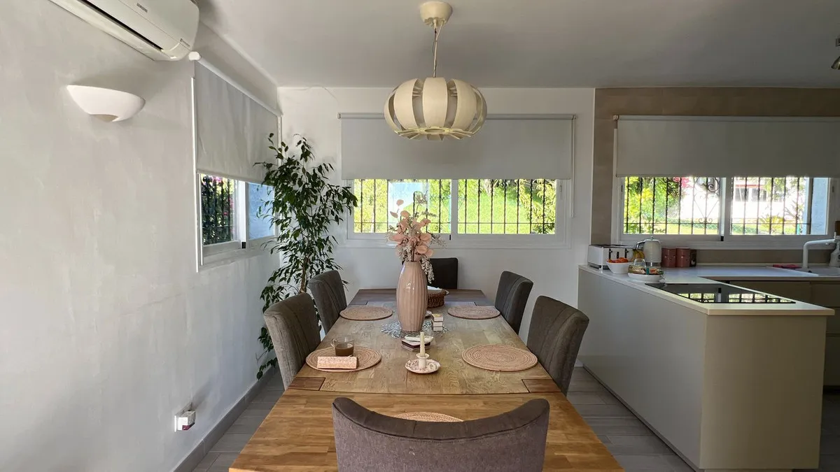 b59a46e4-d7eb-4655-946e-caeb7120f71f