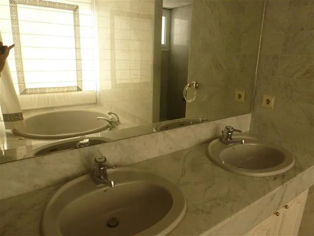 3b602701-80fb-4c61-b97d-993fcb524169