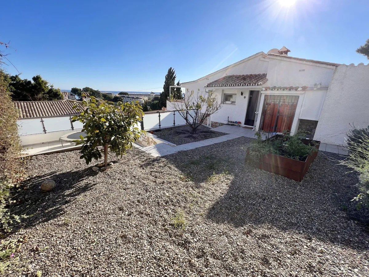 4308017c-00c6-499b-939e-df9833f020f4