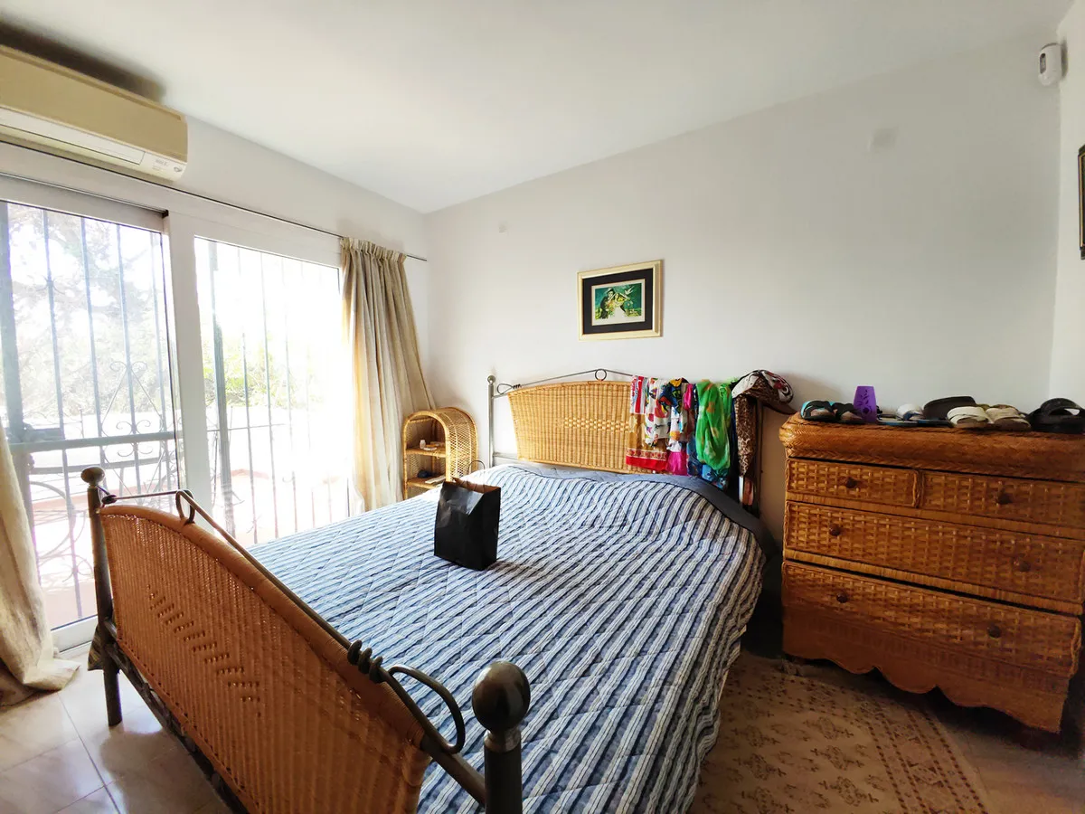 54abc177-322d-40ea-9b46-c02140359832