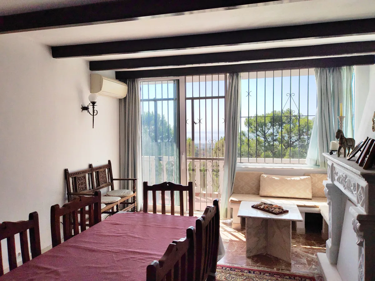 55c6630a-1e7d-4db6-9390-edb476392c1d