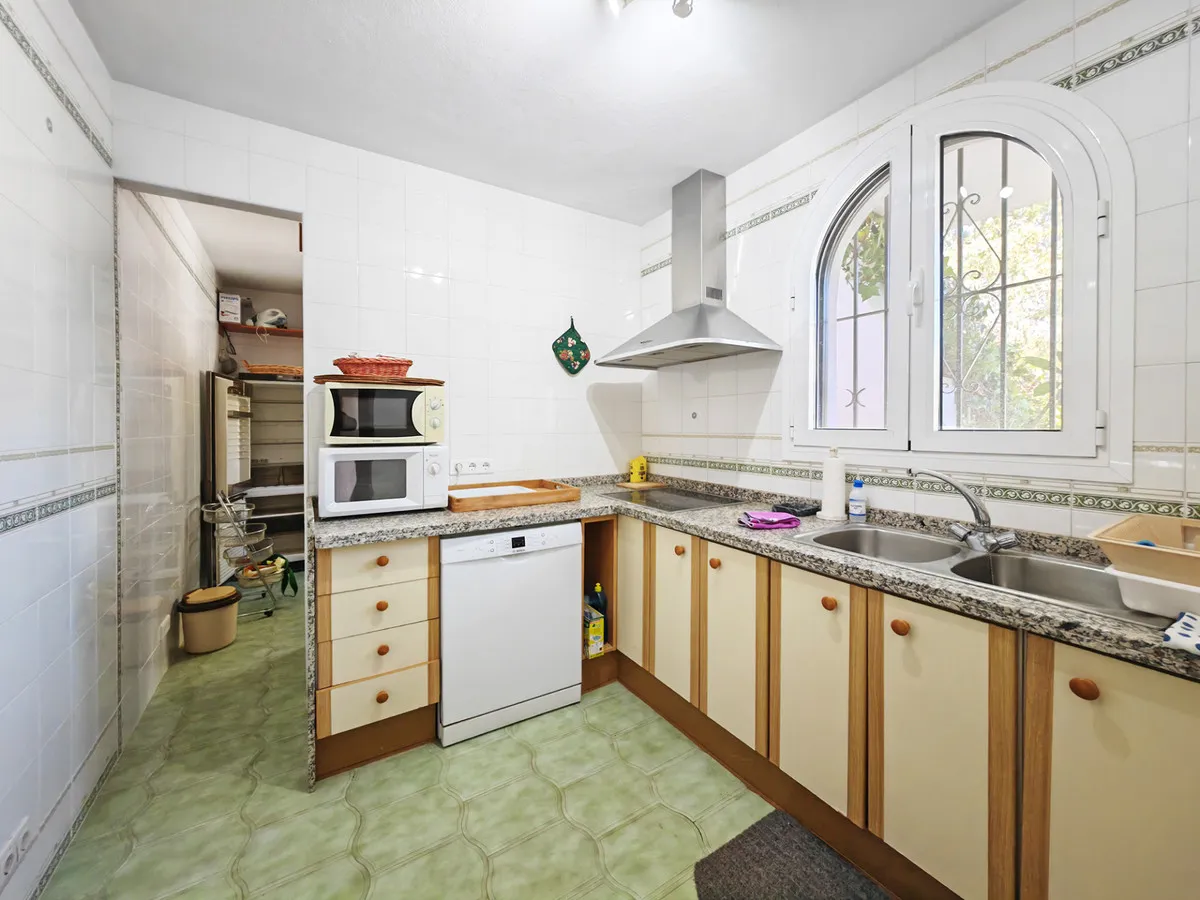 700bf006-aa0f-410a-a92d-2818ad59e1ae