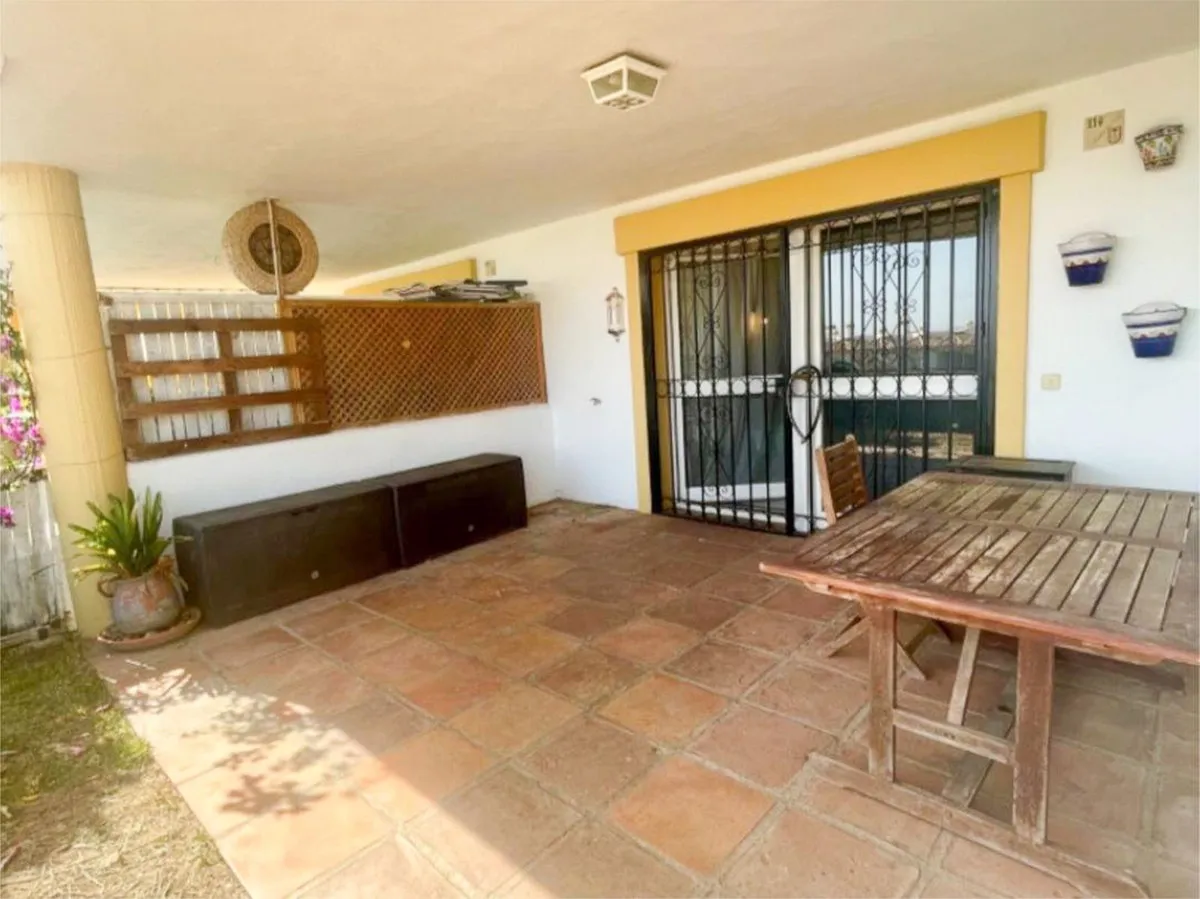 2c065af1-cb39-4e97-a8d7-3cad402dcda6