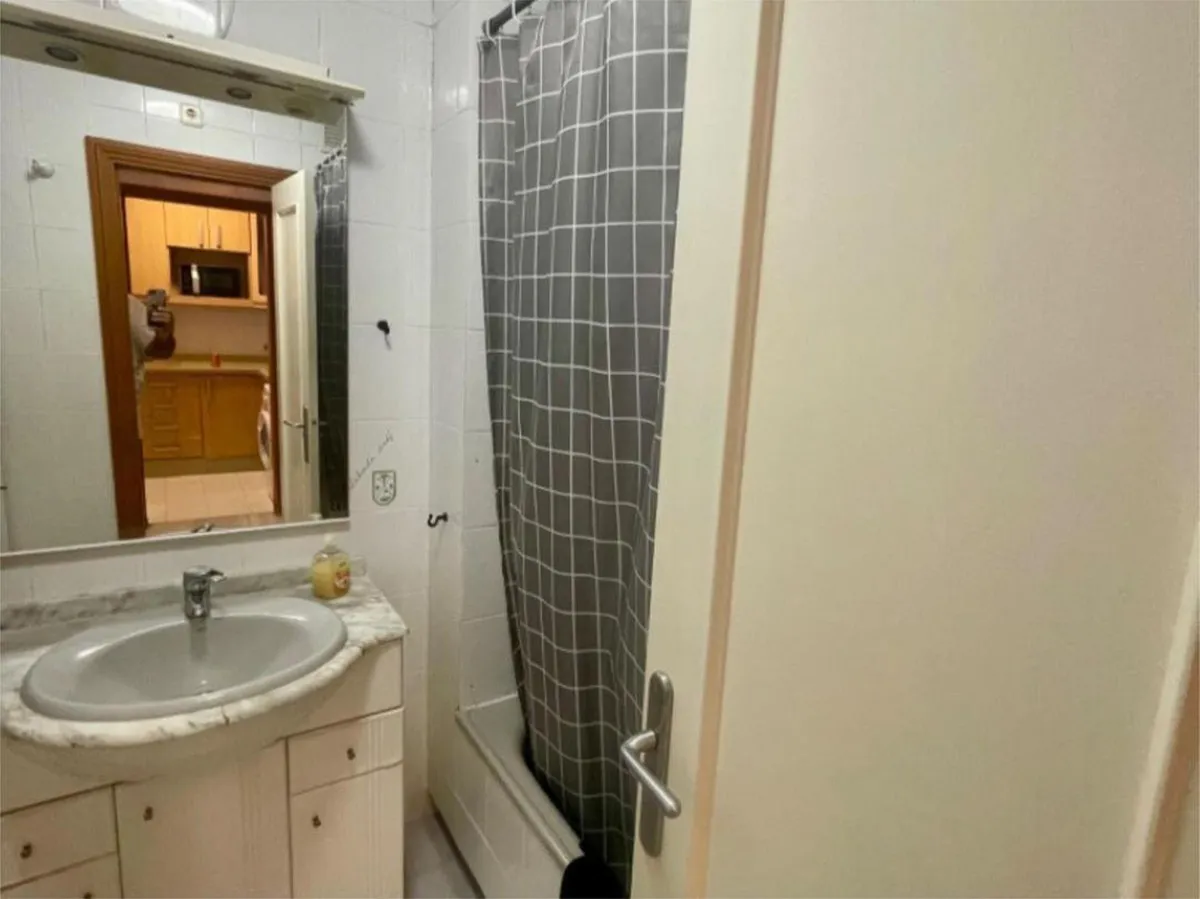 aa1e0750-81d5-4494-8573-8b17ab83a2d4