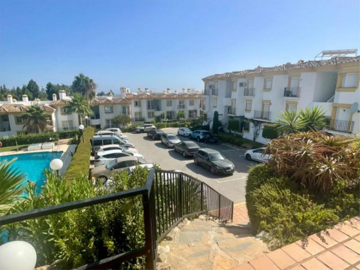 c9023f3b-edf1-4ac4-850b-d83929010361