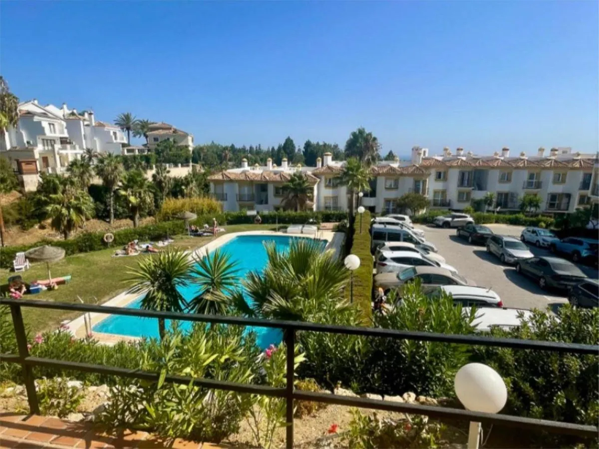 df637986-ee60-4c62-9f56-ec6f70bd9c3f