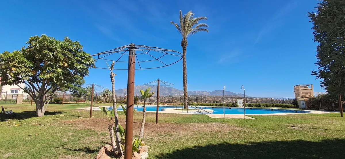 18d32ee9-58a2-458c-b8e3-ffc04c7b956d