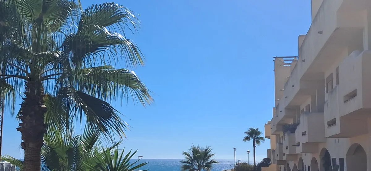 ad3a9ffd-42b4-4252-bad9-bbdc05b1124d