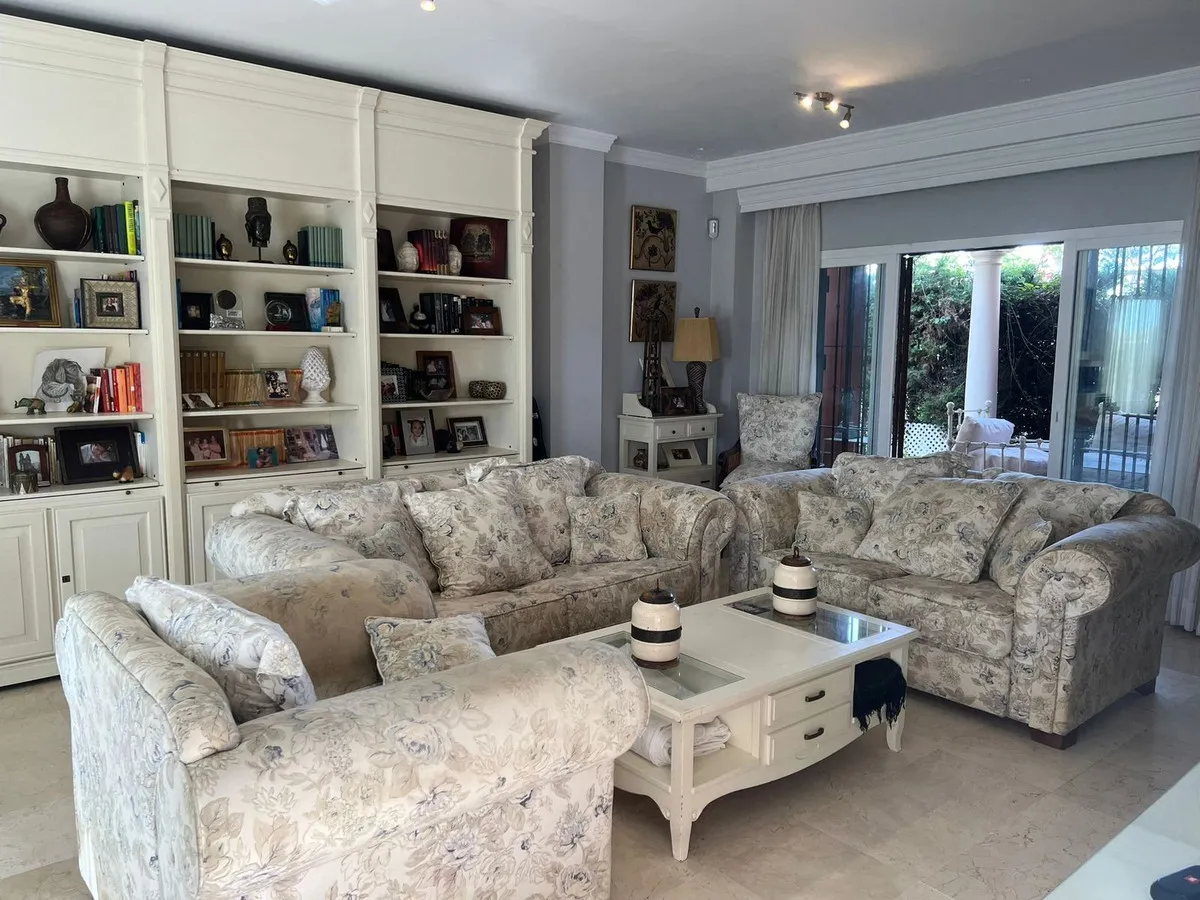 4ab0571b-36b4-41f7-951a-0959e0353c9b