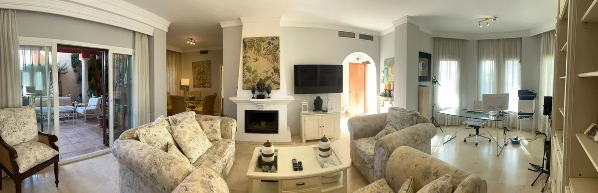 6aef04f0-3108-4bd0-bb9a-7d143eb51cfd