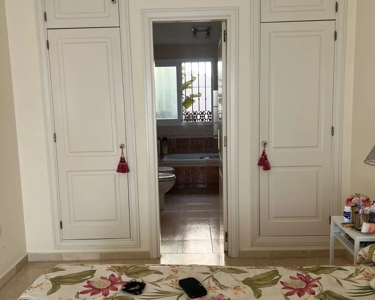 a0d0dfd7-b3a7-48e9-9d42-9153731ea650