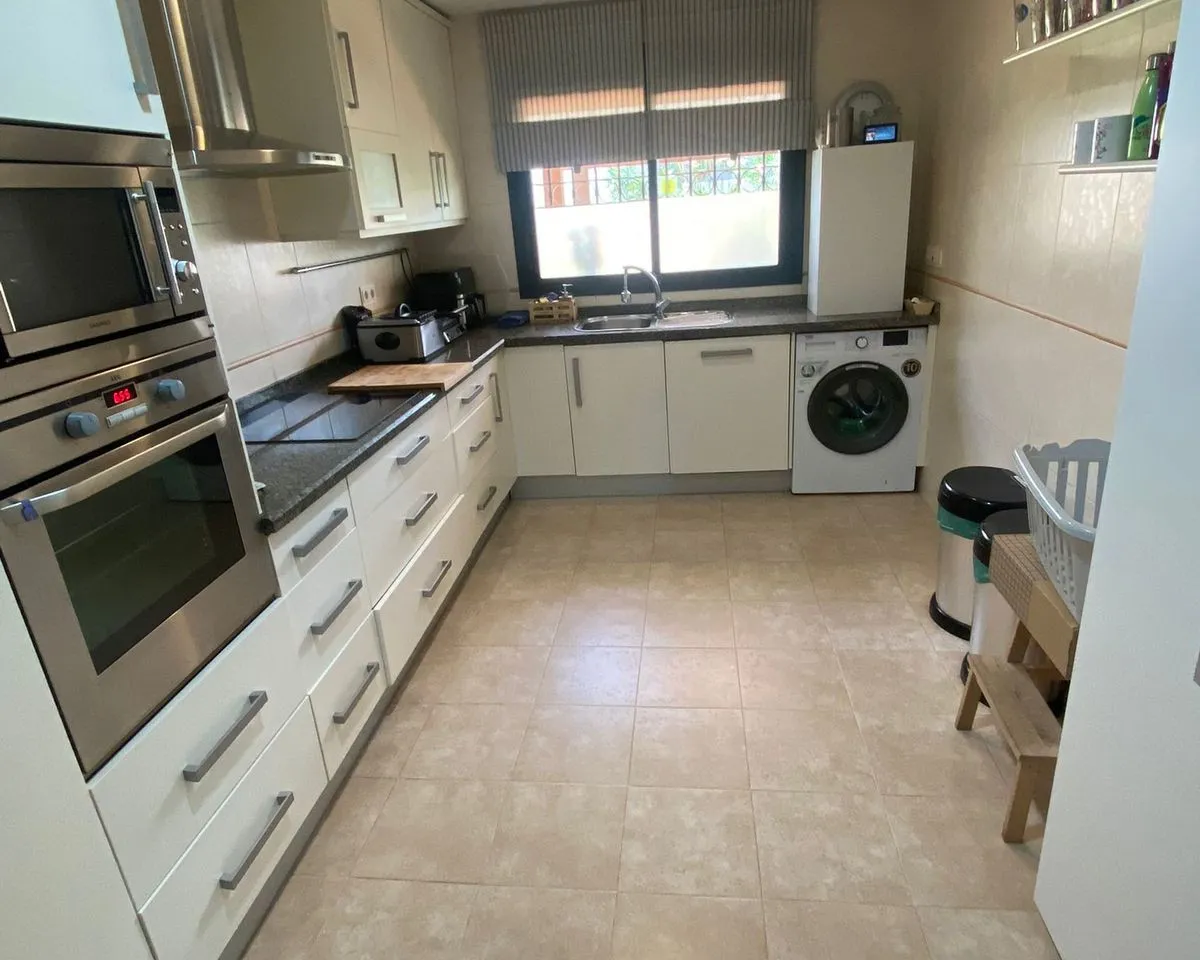 45a5cba0-1839-41bd-a01d-bdf0c899ab11