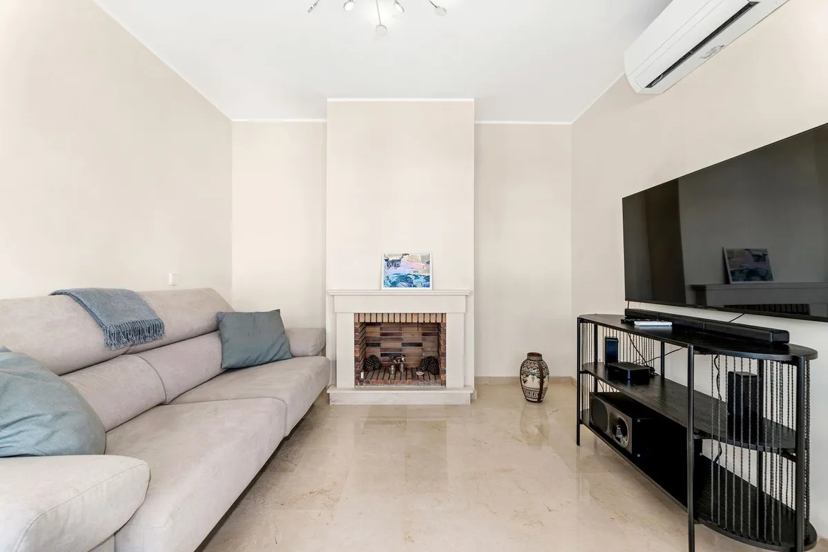 a40a343c-835b-4500-b529-1b3d2c68a8e3