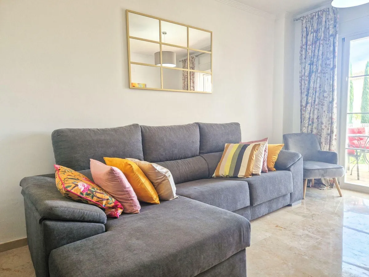 7582927e-f4b2-468f-9969-31c44de81911