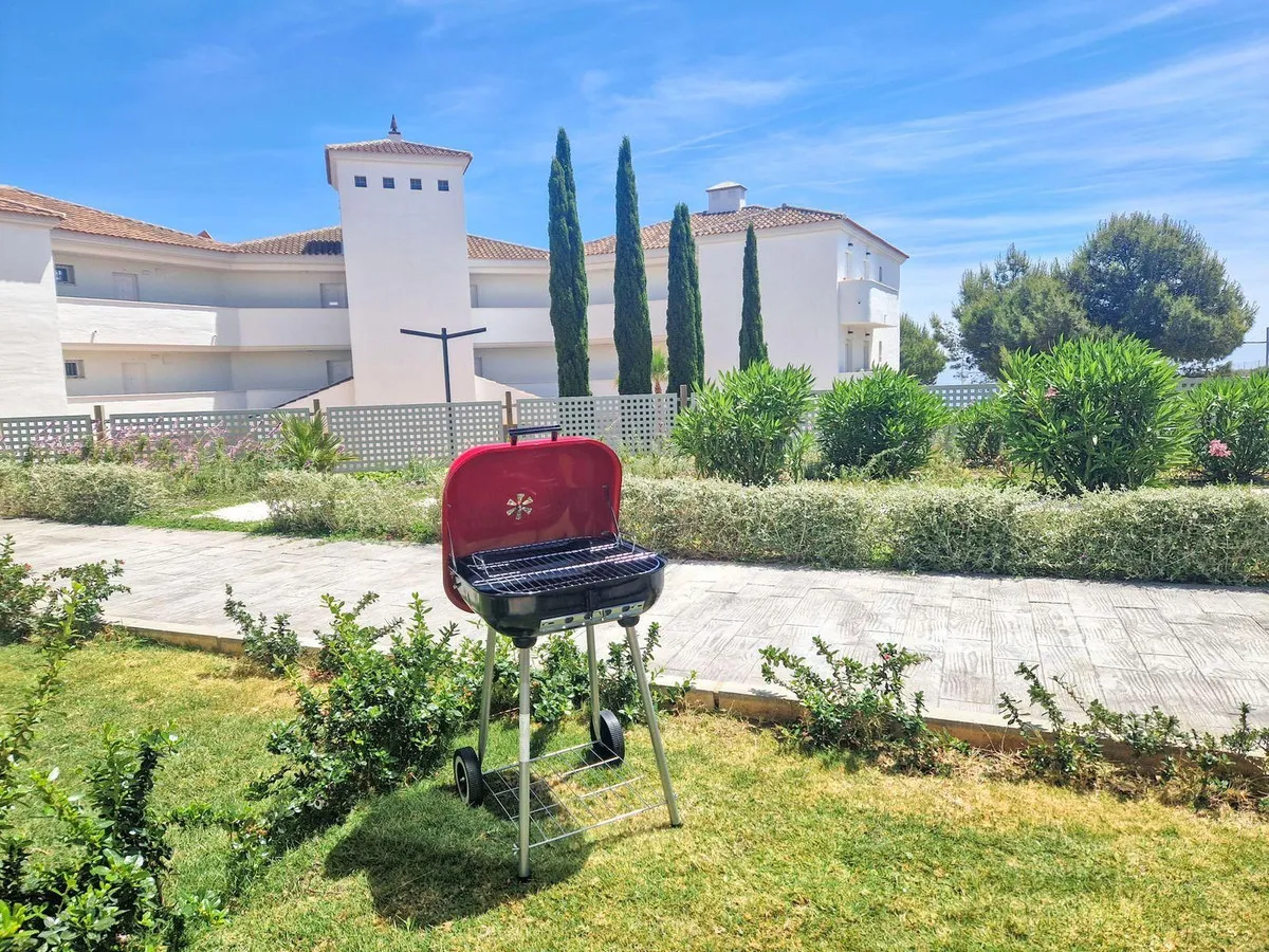 aca34055-c6e8-4e11-aea4-53f057e1b4e3