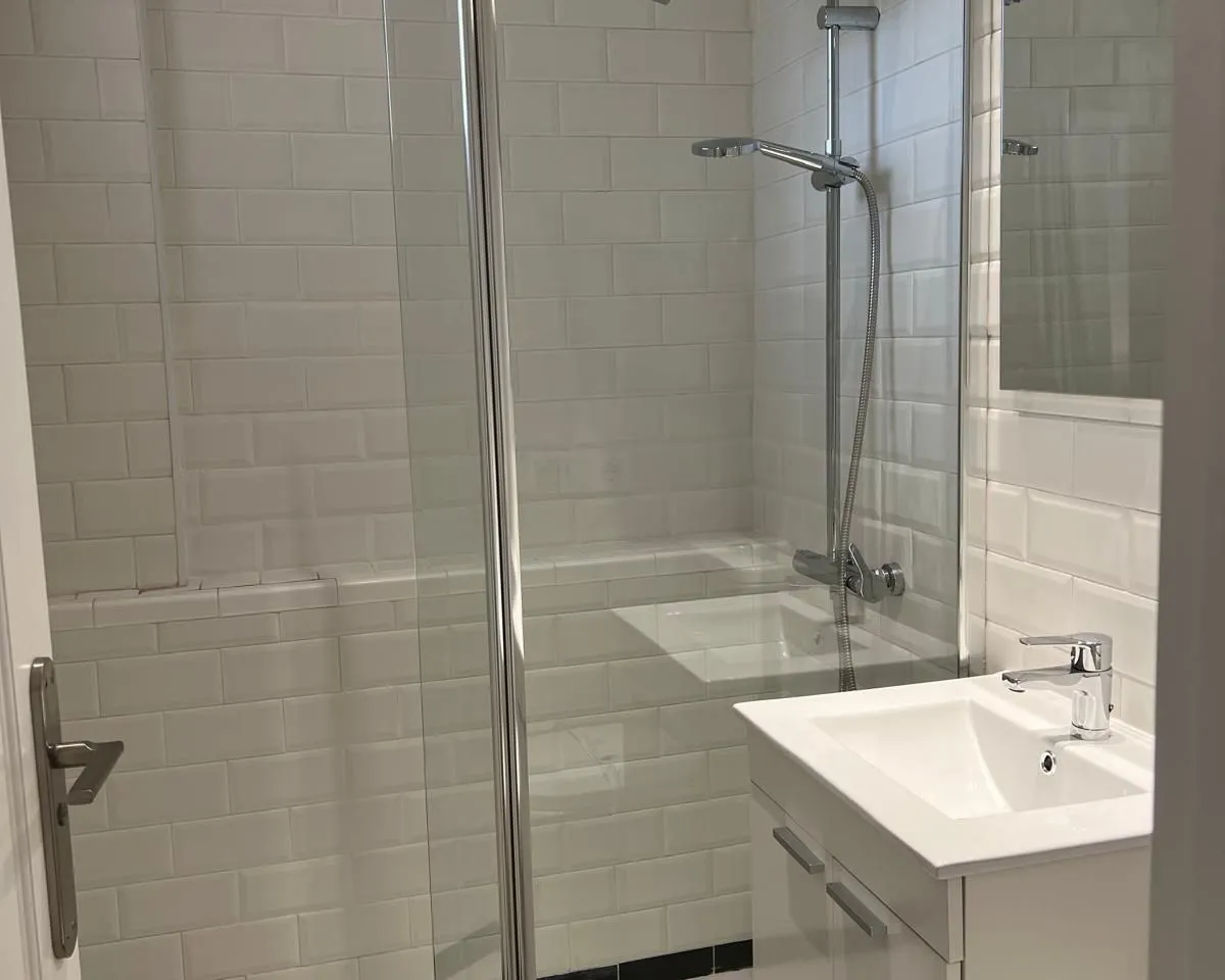 d81146e2-be7e-49ab-a3d6-02f8e2798621