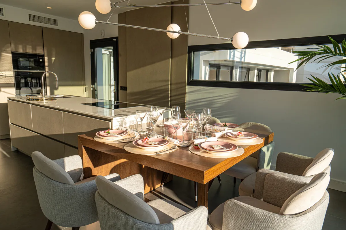 45f6417d-2d24-4bf6-a7a1-69205ba79fad