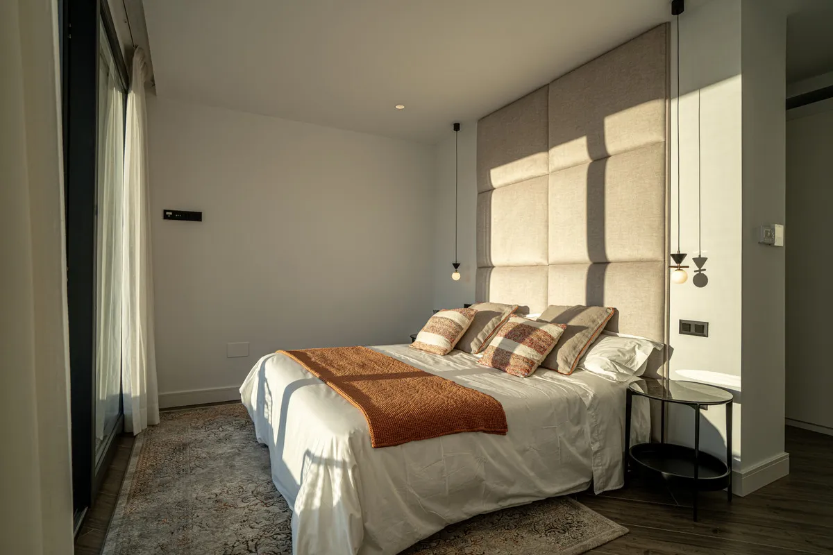 7d74c7ad-65cc-4821-802d-b386f4347755